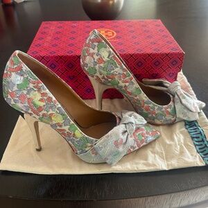 🌺 NEW 🌺 Tory Burch Legacy Paisley Lurex Jacquard Bow Pumps